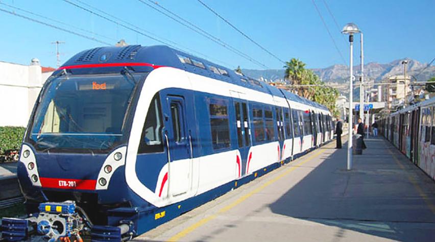 Sorrento train & bus station